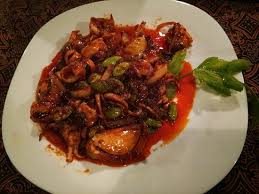 Saksikan perkongsian hidangan ayam berlada & sotong nanas masak lemak cili padi daripada achey dan sheila rusly. Udang Masak Lemak Cili Api With Mangga Photo De Cili Kampung Langkawi Tripadvisor
