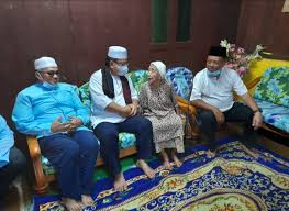 Tabel alor gajah doa muslim, subuh, siang, sore, maroko dan makan malam. Orang Melayu Islam Tidak Boleh Berbalah Lagi Km Melaka Berita Parti Islam Se Malaysia Pas