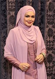 Born 11 january 1979) is a malaysian singer. Siti Nurhaliza Eager To Have Second Child The Star