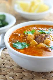 Chorba Frik Traditionnelle Recette Soupe Au Ble Concasse Recette Chorba Cuisine Culinaire Cuisine Et Boissons