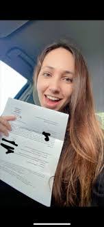 Kelly Warnock's Instagram, Twitter & Facebook