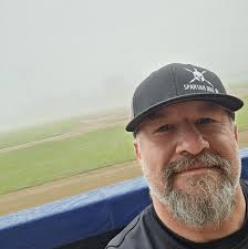 Cole Patterson Provides Pitching Advice to E Team in Florida