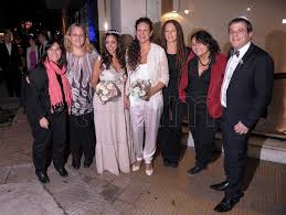 Ahora las cosas podrían cambiar, pues el miércoles el senado de chile aprobó el primer trámite para que el matrimonio igualitario sea una realidad en el país. Con La Ley De Matrimonio Igualitario 400 Parejas Extranjeras Vinieron A Casarse A La Argentina Telam Agencia Nacional De Noticias