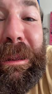 Mon Feed ces jours-ci. Bravo Lou pour tes récompenses. C’est pas grave de  ne pas connaître quelqu’un. Notre ego ne devrait pas être menacé par ce que  nous ne connaissons pas. C’est le fun découvrir, ...