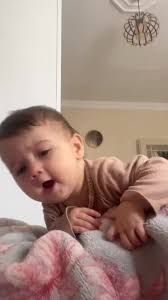 أفضل فيديوهات الأطفال المضحكة