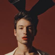 Eva Swinton (evaswintonee)