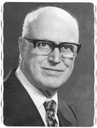 Таппер Эрл Сайлас — Рувики: Интернет-энциклопедия