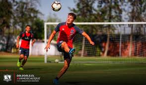 The youth of the cacique, who entered the call in place of nicolás blandi and entered the field in 89 ', was. Luciano Arriagada Ya Entrena Con El Primer Equipo De Colo Colo C Dar Chile