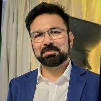 Ashley Padua's Instagram, Twitter & Facebook