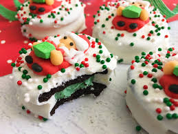 Impress Your Holiday Guests With These Festive Oreo Christmas Cookies Christmas Cookies Easy Cookies Recipes Christmas Easy Christmas Cookie Recipes