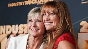 Olivia Newton-John, Dolly Parton recorded 'Jolene' duet months before  Newton-John's death