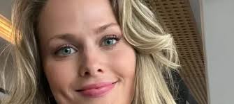 Ingen alvorlig skadd etter krasj: