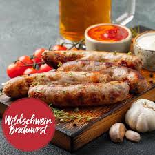 Wer Unsere Wildschweinbratwurst Noch Nicht Probiert Hat Dem Fehlt Ein Kulinarisches Highlight In Der Herbstzeit Perfekt Fur Jedes Bratwurst Food Sausage