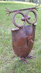 Recycled Shovel Owls Shoves Yard Art Outdoor Decor Yard Etsy In 2021 Metal Garden Art Metal Yard Art Metal Art Projects