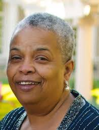 Sandy Gaines's Instagram, Twitter & Facebook