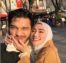 Pelakon wawa zainal membuat kejutan istimewa buat suaminya, aeril zafrel dengan menghadiahkan sebuah kereta mewah, toyota vellfire berwarna hitam. Alhamdulillah Terima Kasih Isteri Setelah 4 Tahun Menanti Aeril Zafrel Wawa Zainal Bakal Timang Anak Ketiga Keluarga