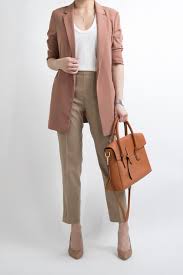 1 Month Of Work Outfit Ideas For Women Who Work In An Office