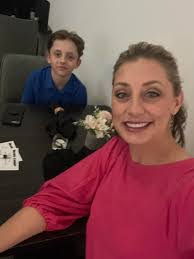 Rhiannon Garner's Instagram, Twitter & Facebook