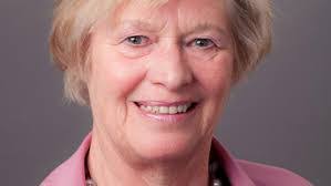 Maureen Cook's Instagram, Twitter & Facebook