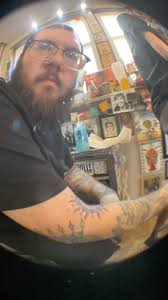 One year in orbit without our friend @little_dave , time flies and drags  simultaneously! I mercilessly shoved a phone in his face and shot this  footage of Dave tattooing @montybanjo back at my old ...