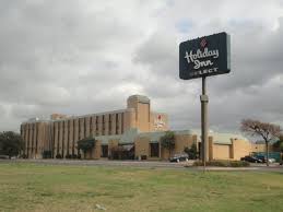 Facilities of hotel holiday inn select dallas central. Holiday Inn Select Mapio Net