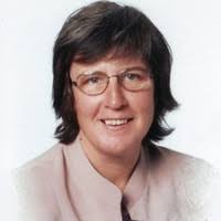 Maureen Theobald's Instagram, Twitter & Facebook