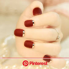 Whether you are wearing a party wear saree or your day to day casual saree, you can ignore the fact that it's the blouse that holds the entire essence of the draping and the look of saree. 37 Super Easy Nail Design Ideas For Short Nails Pretty Designs Pretty Nail Art Designs Pretty Nail Art Trendy Nails Clara Beauty My
