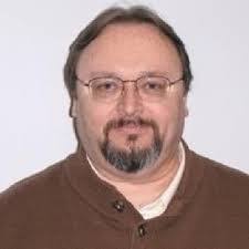 Lisa Rundell's Instagram, Twitter & Facebook