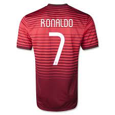 Wir haben ronaldo fußballtrikots der nationalmannschaft sowie von seinem verein. Www Casa Lusitana Eu Replica Version Portugal Ronaldo Trikot Home 2014