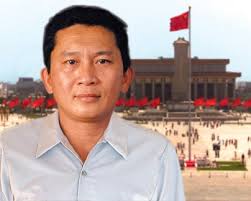 Chinese Guy Still Insisting It Was Him In Front Of That Tank