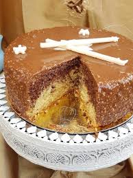 Salem Bonjour La Tendance Actuelle C Est Ce Glacage Et Bien D Autres On A Un Penchant Pour Ce Present Qui Est Gateaux Et Desserts Gateau Moelleux Gourmandise