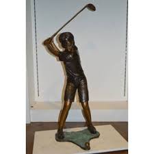 Golf statues home decorating : Nifao Statues Large Eagle On A Branch Statue Wayfair
