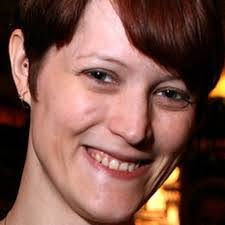 Heather Hooper's Instagram, Twitter & Facebook