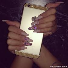 Wie mache ich gelnägel mit steinchen? 50 Nageldesign Mit Steinchen Strasssteinchen Bilder 2021