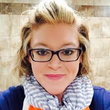 Carrie Lantz's Instagram, Twitter & Facebook