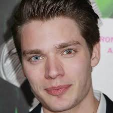 You may recognize dominic for his role of jace herondale in the abc family's tv series. Dominic Sherwood Bio Family Trivia Famous Birthdays