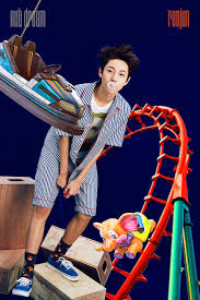 In this vlive, at about 23:28, they mention haechan's real name is lee donghyuk. Profil Fakta Member Nct Dream