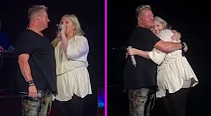 Born as tara vernon, she grew up in the united states of america and belongs to white ethnicity/race. Rascal Flatts Gary Levox Sings My Wish With Daughter Brittany At 2018 Concert Classic Country Music
