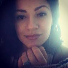 Colleen Volk's Instagram, Twitter & Facebook