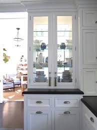 Cabinets With Glass Back And Front Great Idea To Get The Storage Without Blocking Light Beach Kitchens Corner Kitchen Cabinet Kitchen Remodel