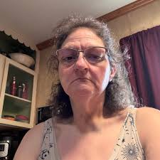 Anyone have a surgeon from Orthopedic Associates of Michigan in the Grand  Rapids area that you would recommend?