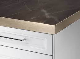 Solid wood kitchen cabinets stock the uk's largest range of solid wood worktops, including quality oak and other hardwood timbers at competitive prices. Luxurious Kitchen Countertop Design Materials Siematic