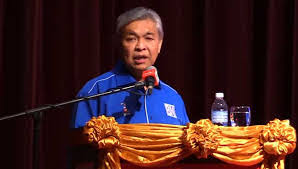 Aplikasi pru 14 ini bertujuan untuk memberikan kemudahan kepada rakyat malaysia bagi menyemak status muat turun aplikasi pru 14 2018 ini dan semaklah status anda dengan terima kasih kerana muat turun aplikasi ini, dan kemaskini akan dibuat dari semasa ke semasa bermula parlimen. Pru 14 Tahun Depan Zahid