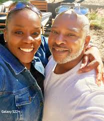 Lynda Jackson and Albert Burnside 's Wedding Website