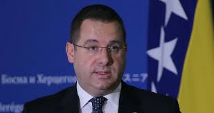 Kovačević soli pamet Hrvatima i HDZ-u