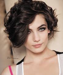 Pin By Icon Behavior On Short Hair Short Hair Styles Short Wavy Haircuts Wavy Haircuts
