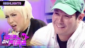 Vice, Kim, and Jackie learn choreography from John Prats