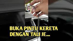 Maybe you would like to learn more about one of these? Pintu Kereta Aku Terkunci Sendiri Kunci Kereta Tinggal Di Dalam Youtube