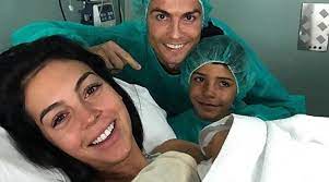 Die neuesten tweets von georgina rodríguez (@georginajaca). Cristiano Ronaldo Welcomes First Child With Girlfriend Georgina Rodriguez See Adorable Pic Sports News The Indian Express