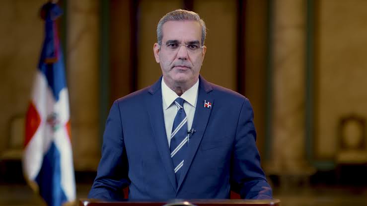 Presidente Abinader hablará al país esta noche a las 8:00